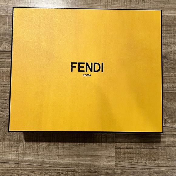 Fendi Bag Bugs Slim Pouch Authentic BRAND NEW - Picture 5 of 8